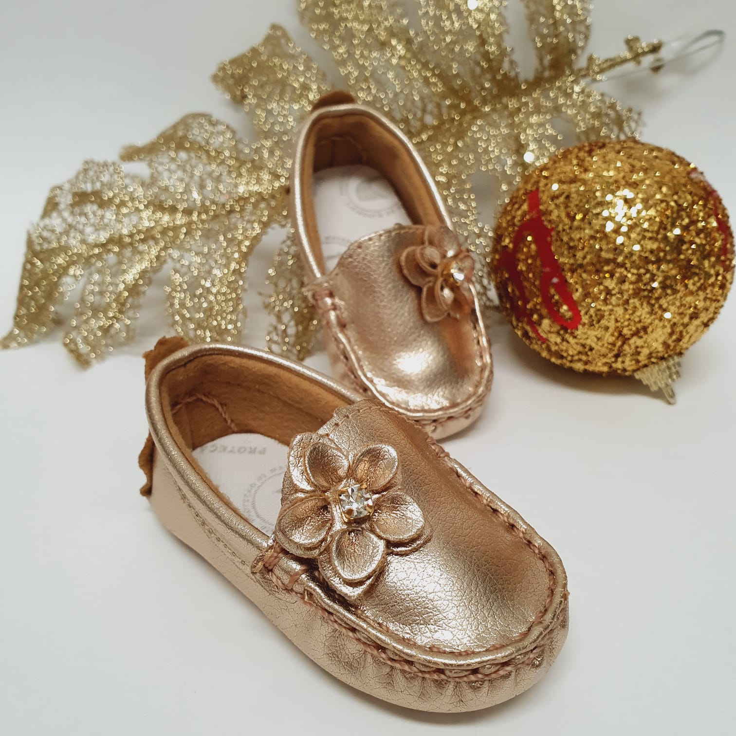 Baby Mocassim Menina Dourado Infantil - Mundo F Kids