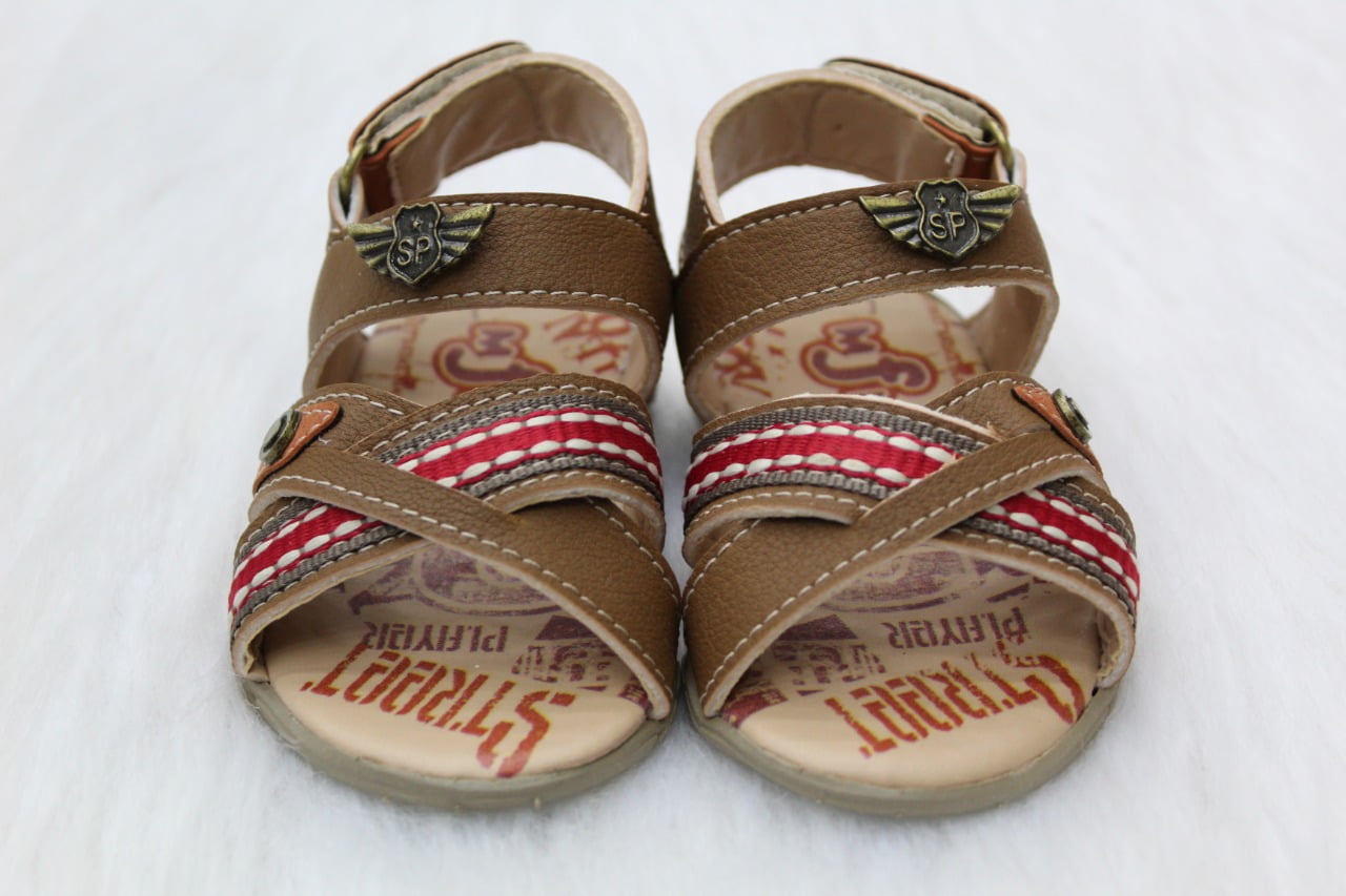 Sandália Menino Marrom c/ Detalhe Vermelho - Mundo F Kids