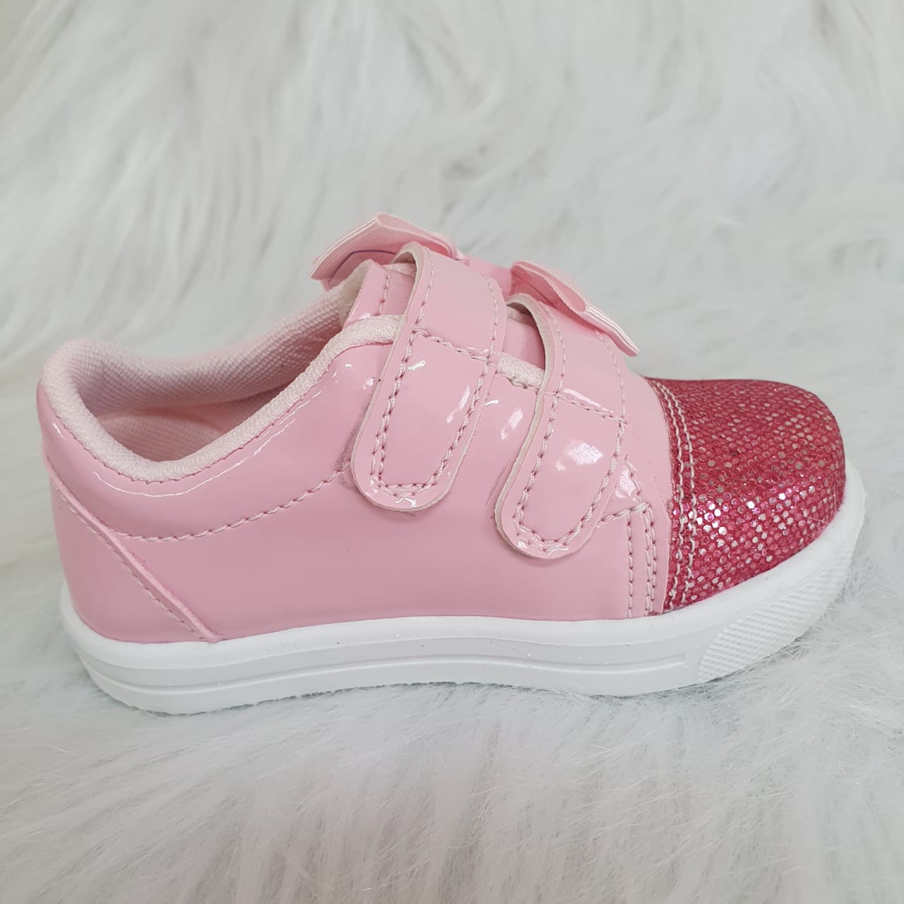 tenis infantil feminino com velcro